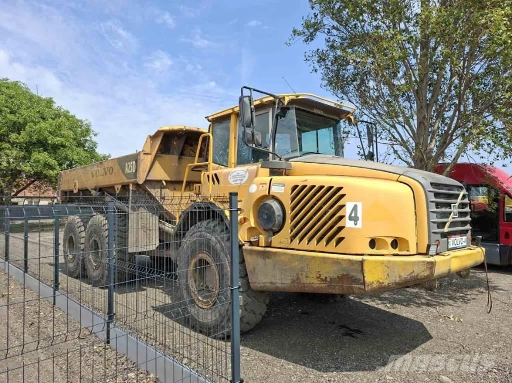Volvo A 25 D Зчленовані самоскиди