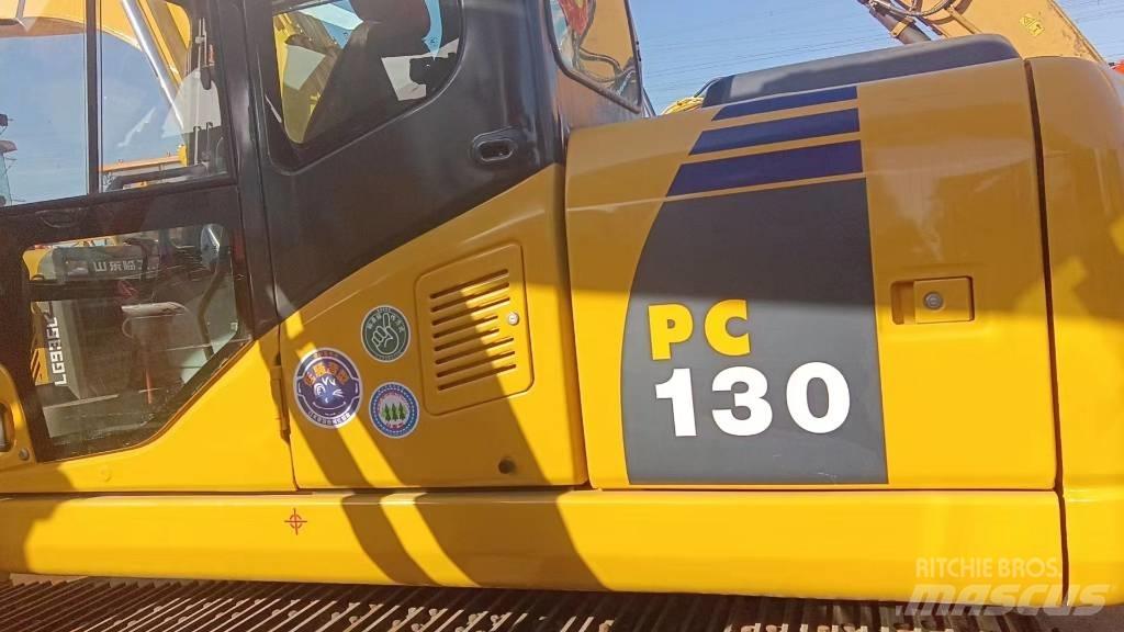 Komatsu PC130 Гусеничні екскаватори