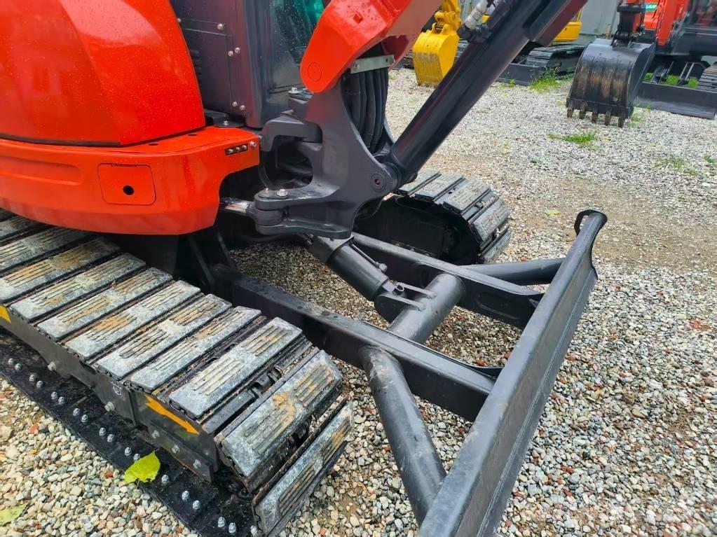 Kubota U 55-4 Міні-екскаватори < 7т