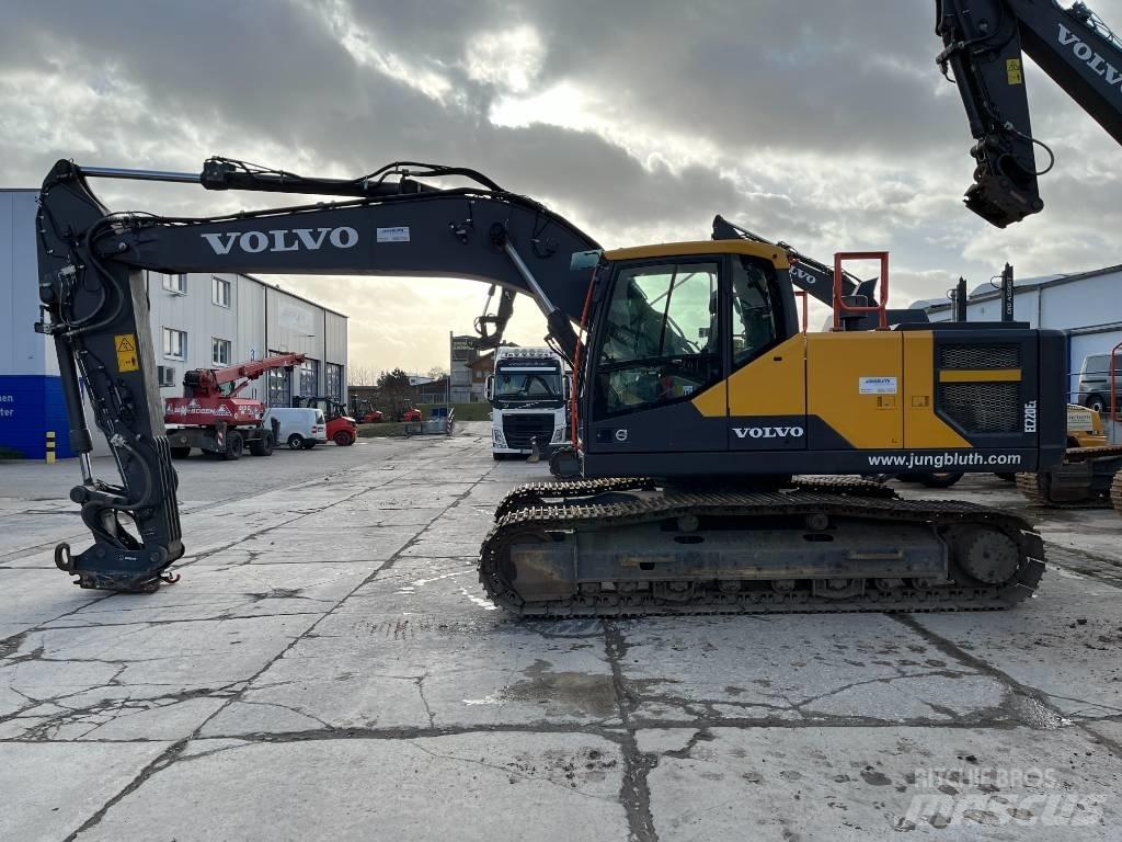 Volvo EC220EL Гусеничні екскаватори