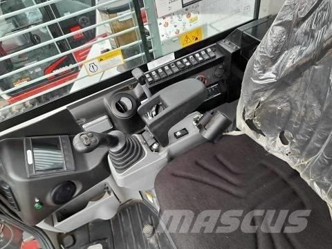 Takeuchi TB 280 FR Середні екскаватори 7т. - 12т.