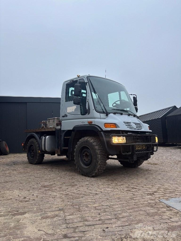Unimog U300 Підсобні машини