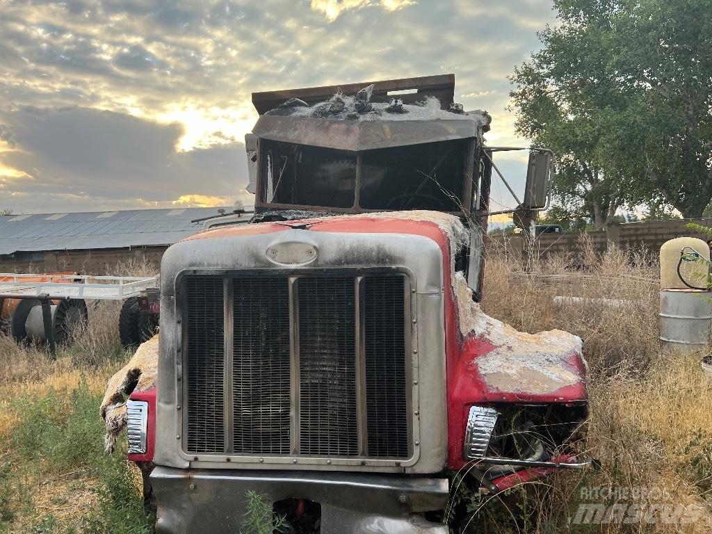 Peterbilt 377 Самоскиди