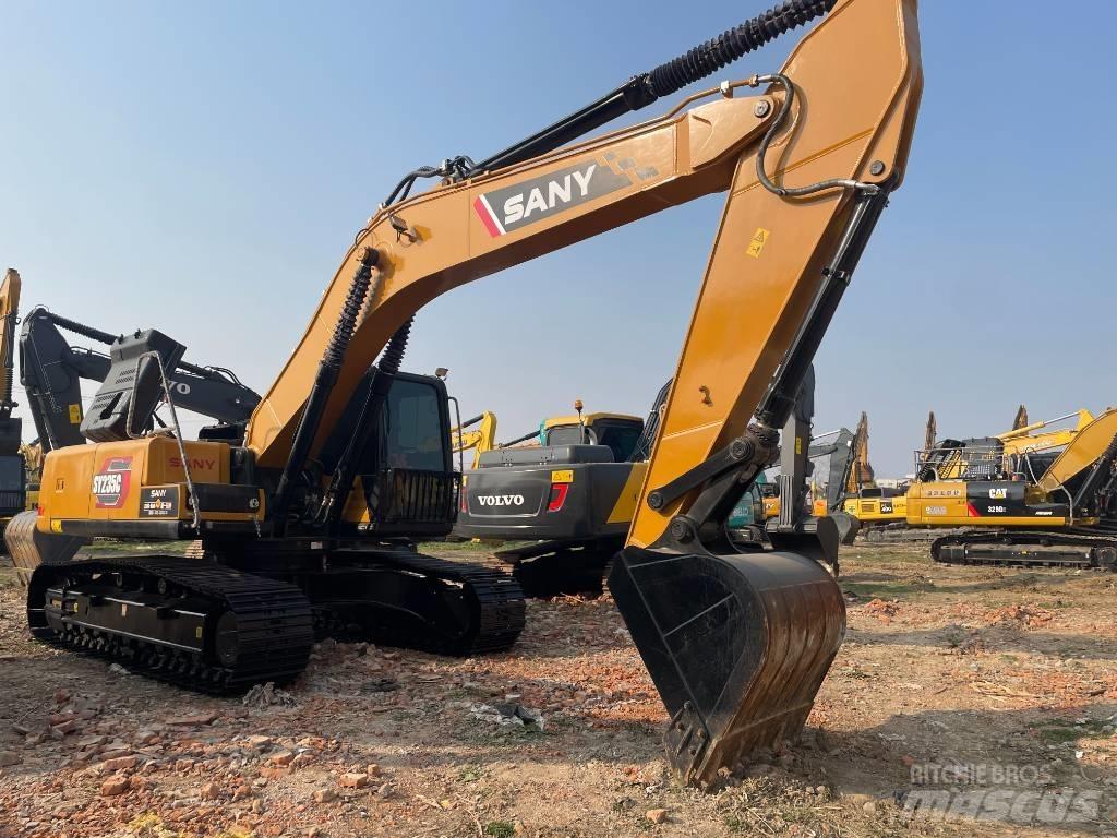 Sany 235c Гусеничні екскаватори