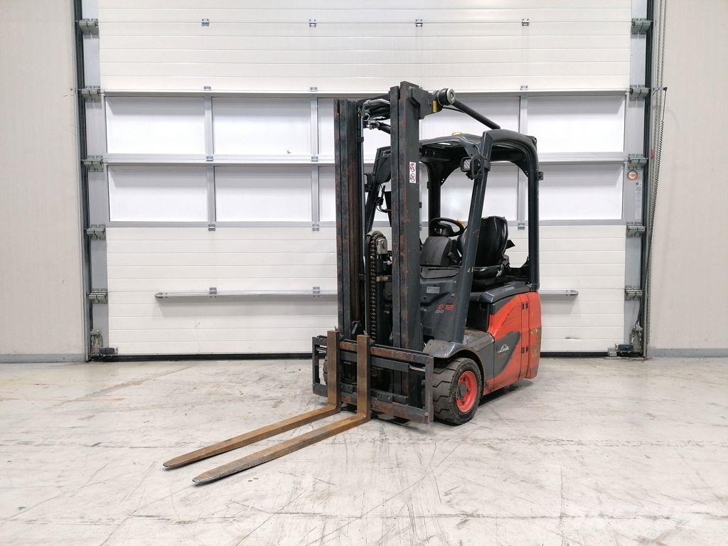 Linde E12-02 Електронавантажувачі