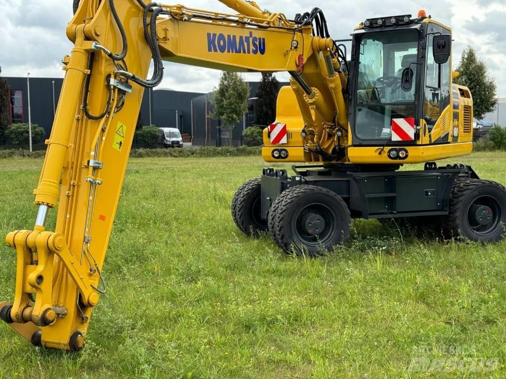 Komatsu PW180-11E0 Колісні екскаватори