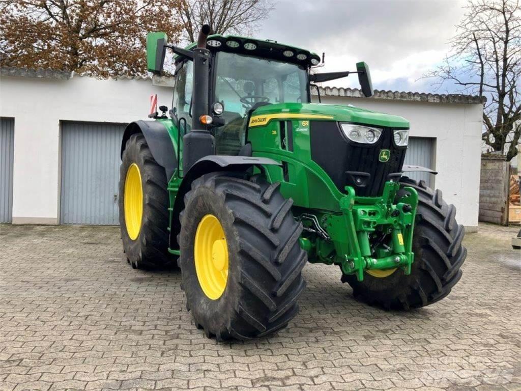 John Deere 6R 215 Трактори