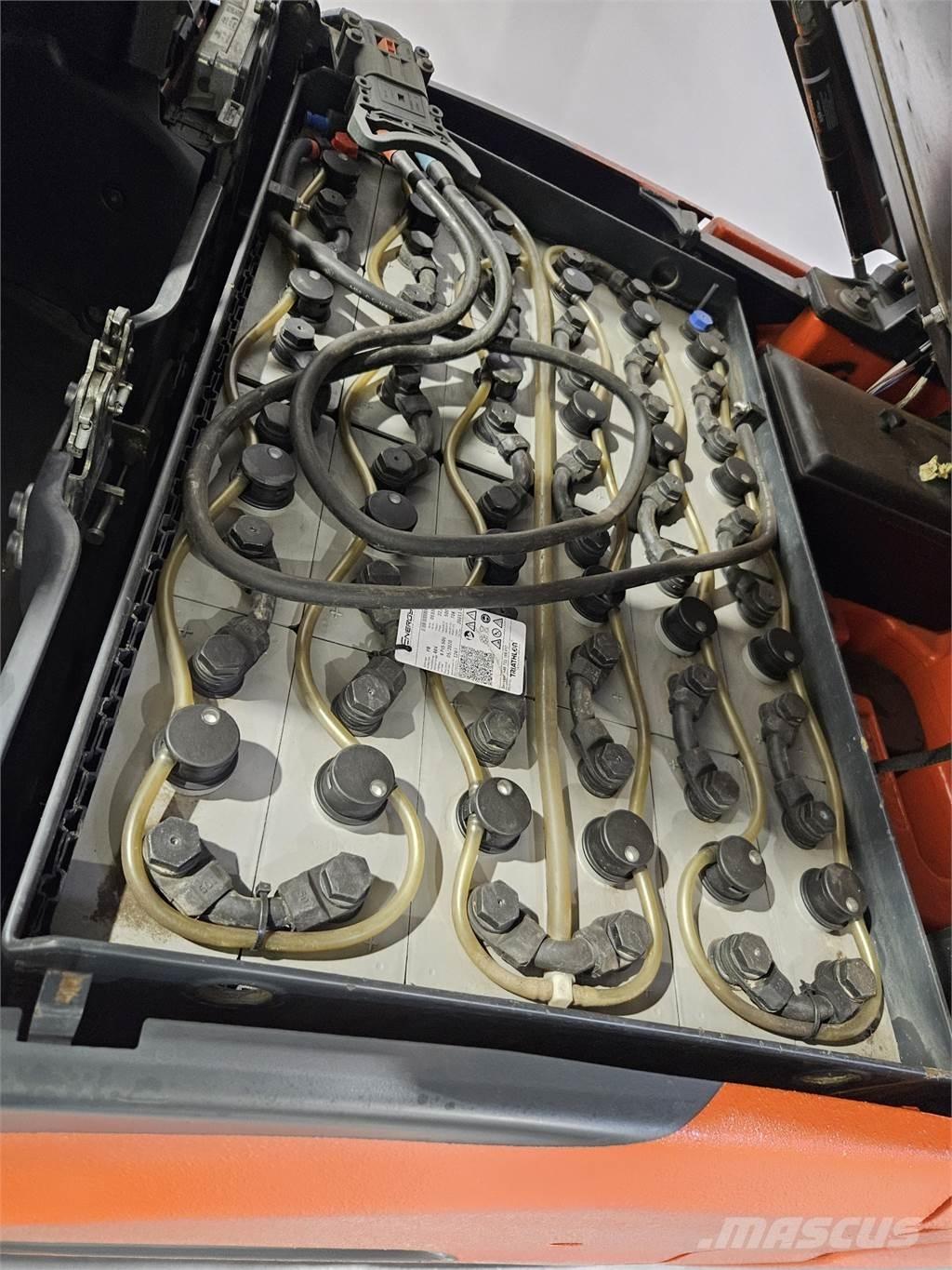 Linde E14 Електронавантажувачі