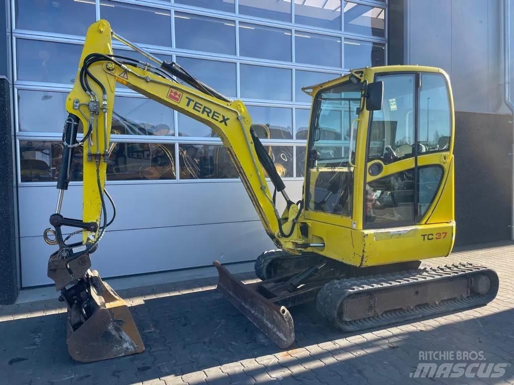 Terex TC37 Міні-екскаватори < 7т