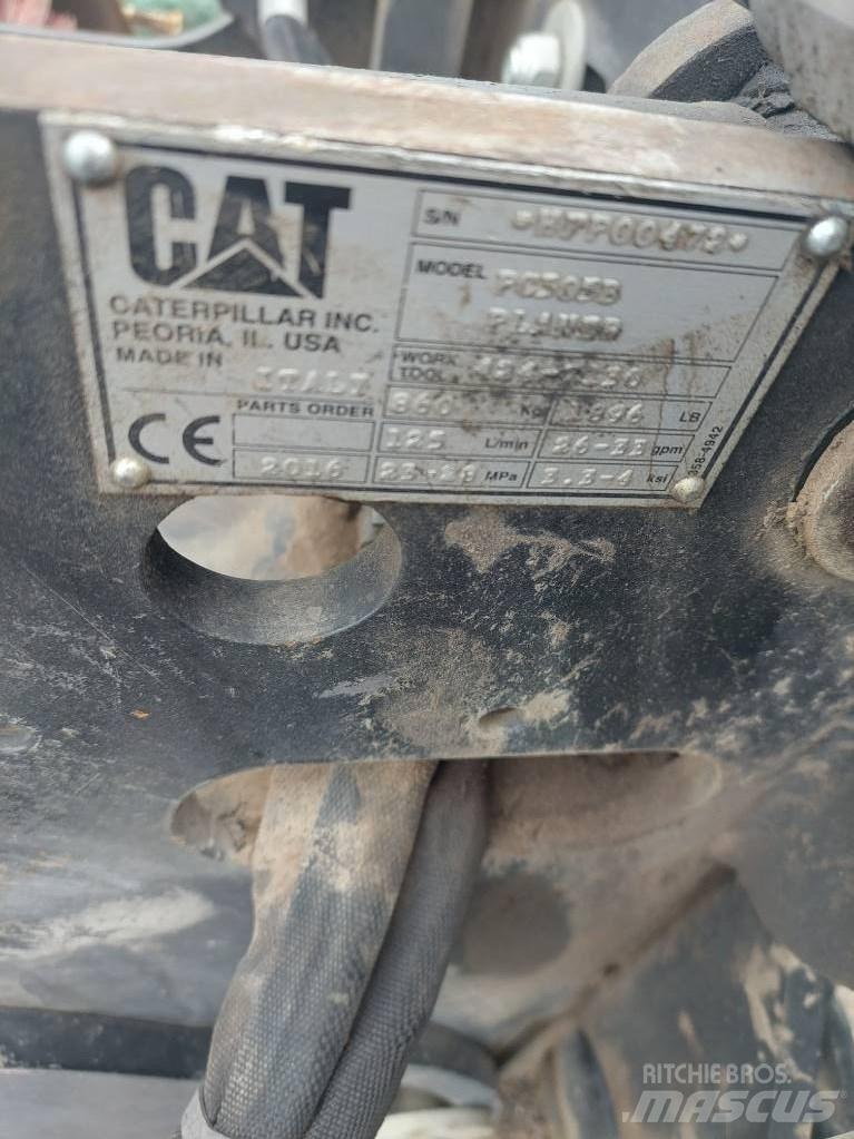CAT PC305B Машини для розщеплення асфальту