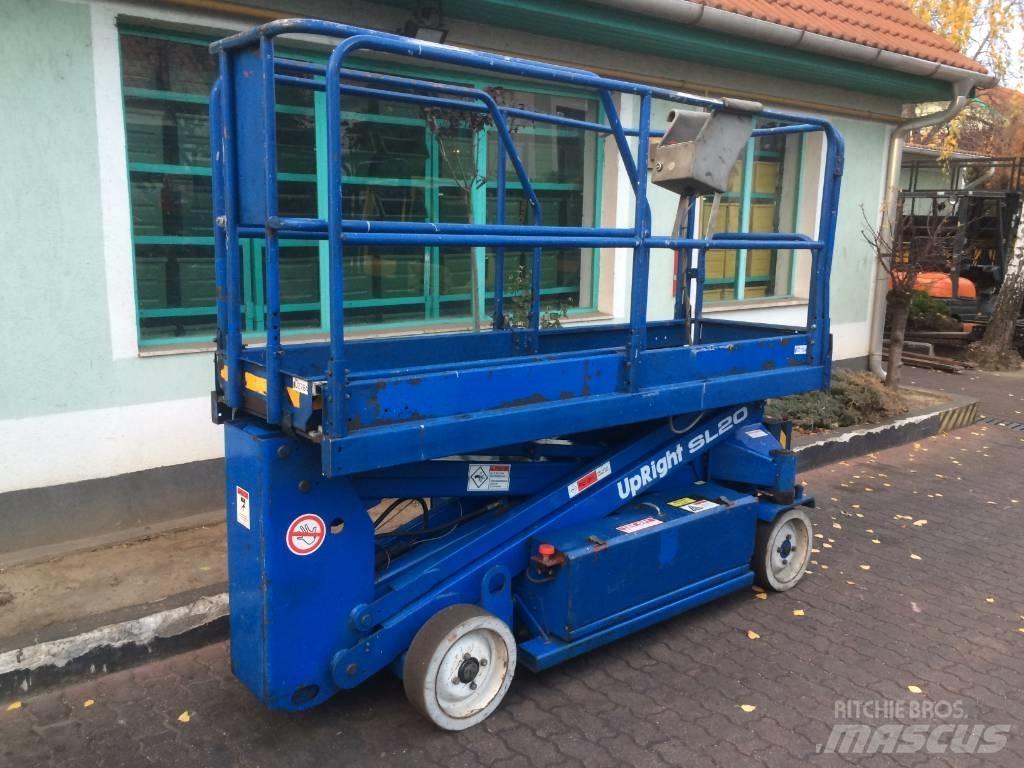 UpRight SL20    V-2784 Вертикальні щоглові підйомники