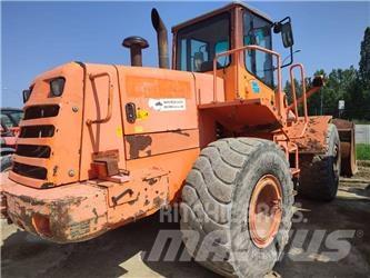 Fiat-Hitachi W 190 Фронтальні навантажувачі