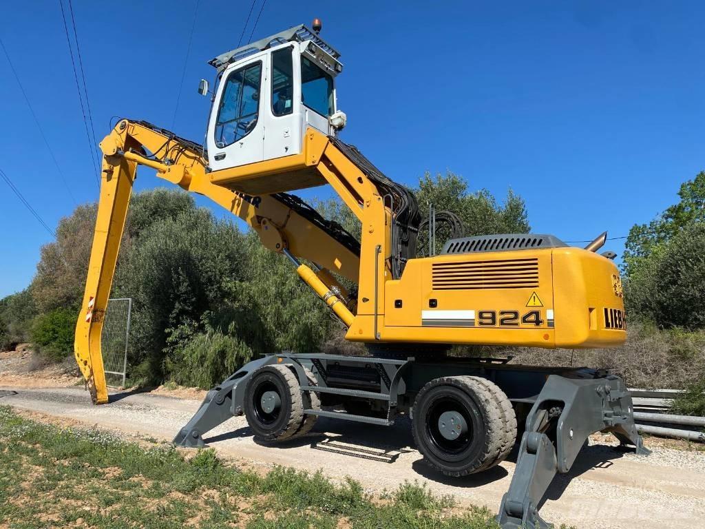 Liebherr A 924 C Перевантажувачі металобрухту/промислові навантажувачі