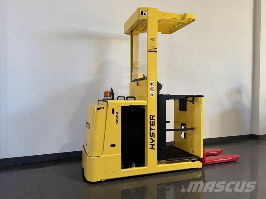 Hyster K1.0L-17SL Підбирачі замовлень з нижніх ярусів