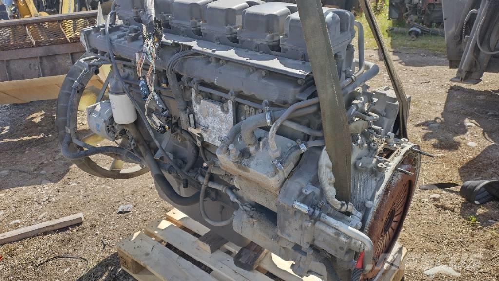 Scania DC11 03 L01 Двигуни