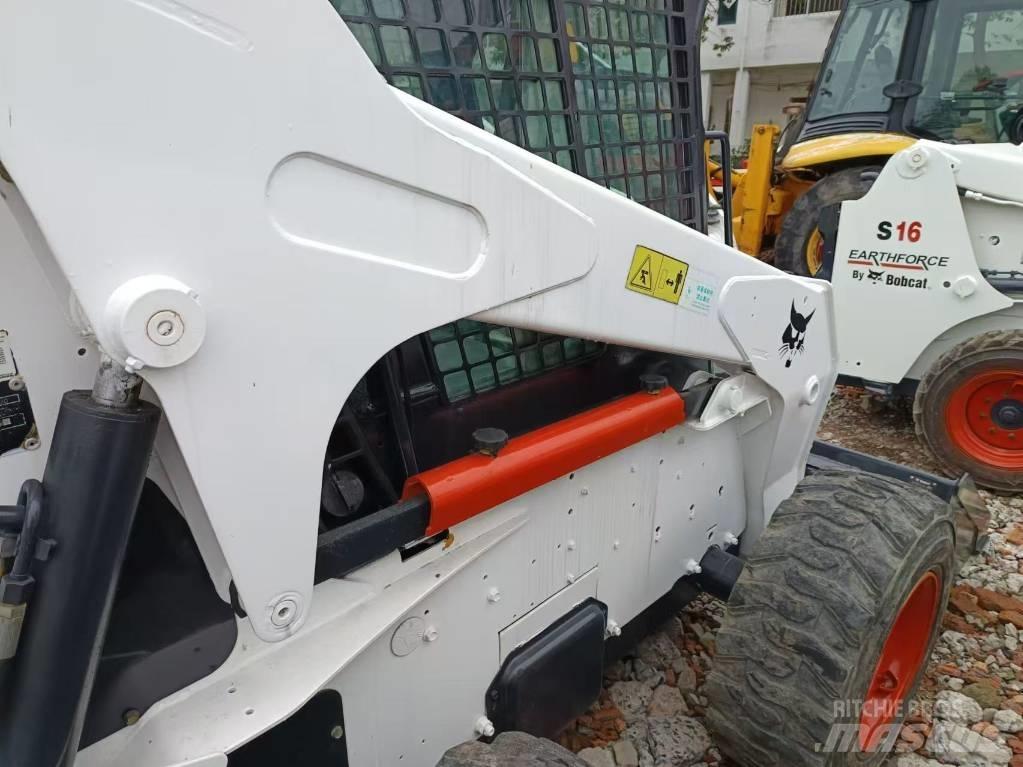 Bobcat S 330 Міні-навантажувачі