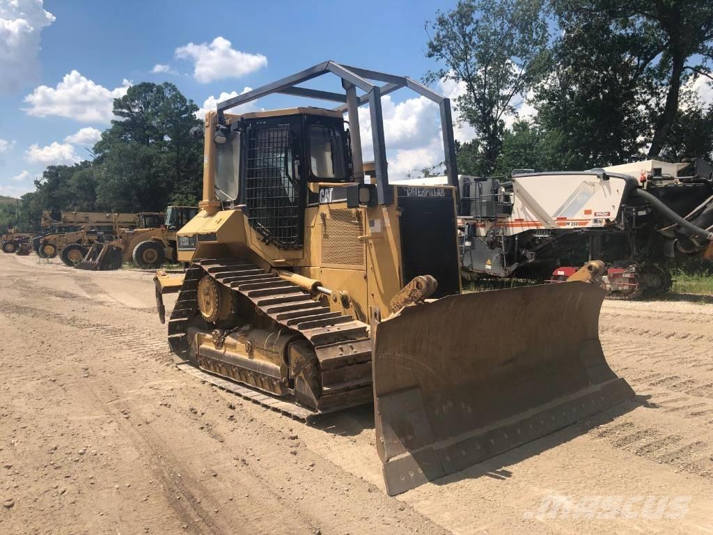 CAT D 5 M XL Гусеничні бульдозери