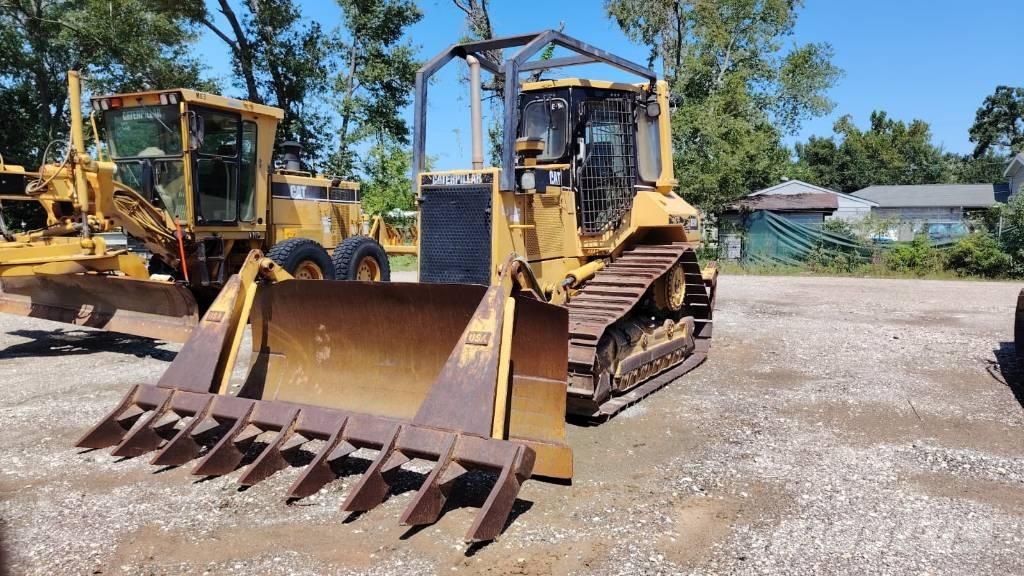 CAT D 5 M XL Гусеничні бульдозери