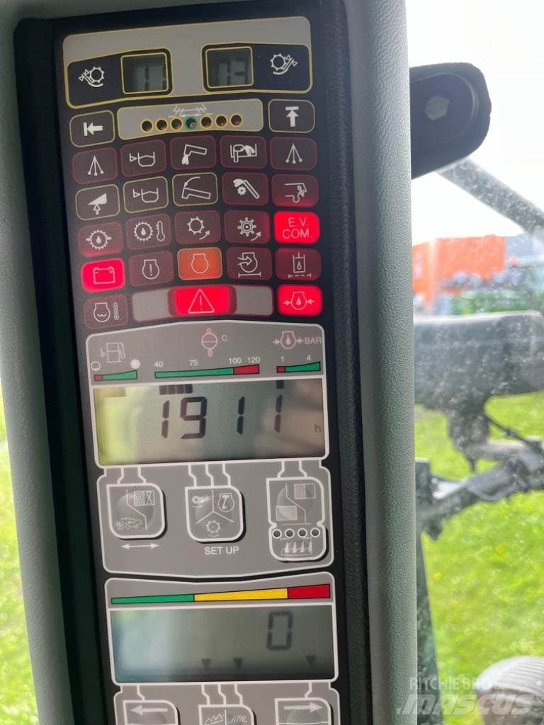 Fendt 5270 C AL Зернозбиральні комбайни