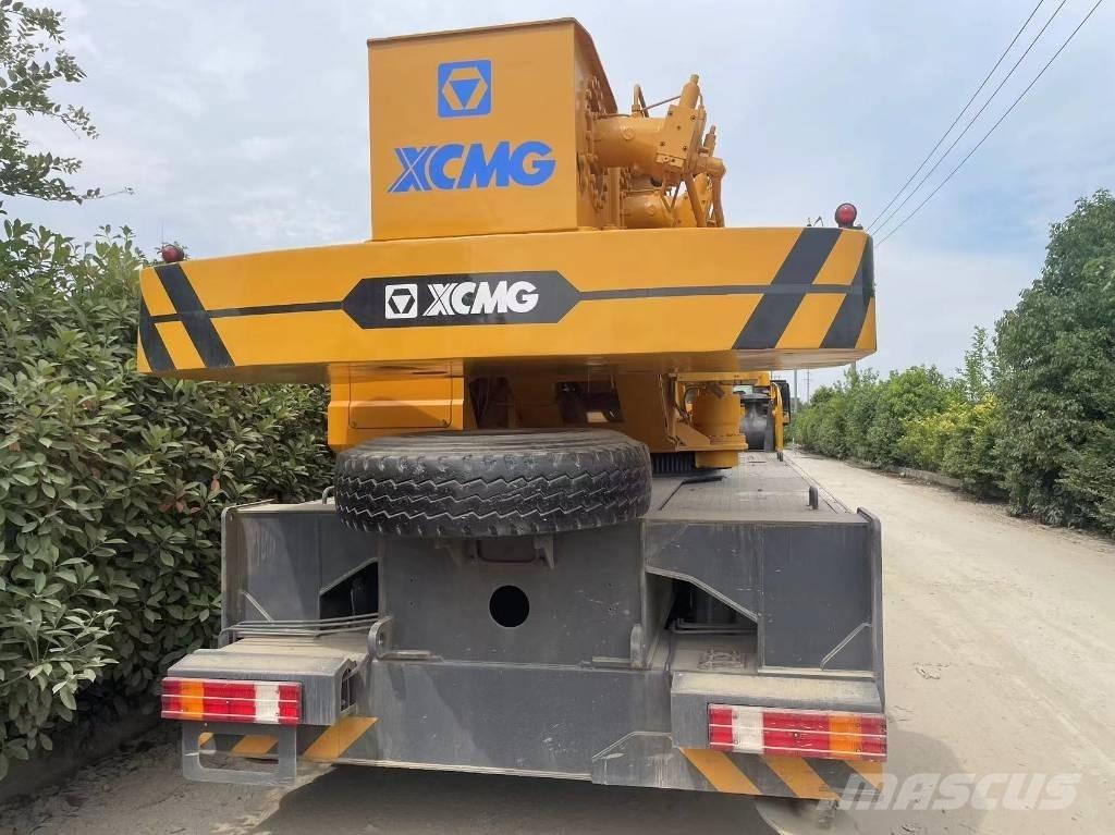 XCMG QY25 автокрани