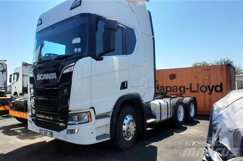 Scania R560 Вантажівки / спеціальні