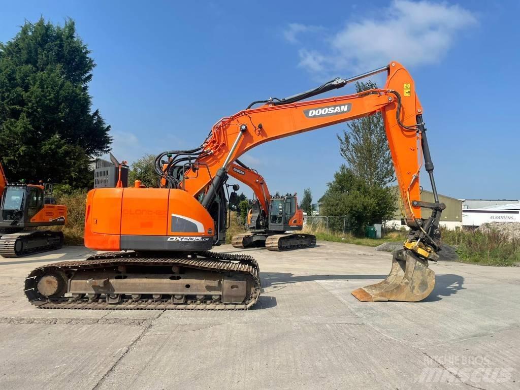 Doosan DX 235 LCR-5 Гусеничні екскаватори