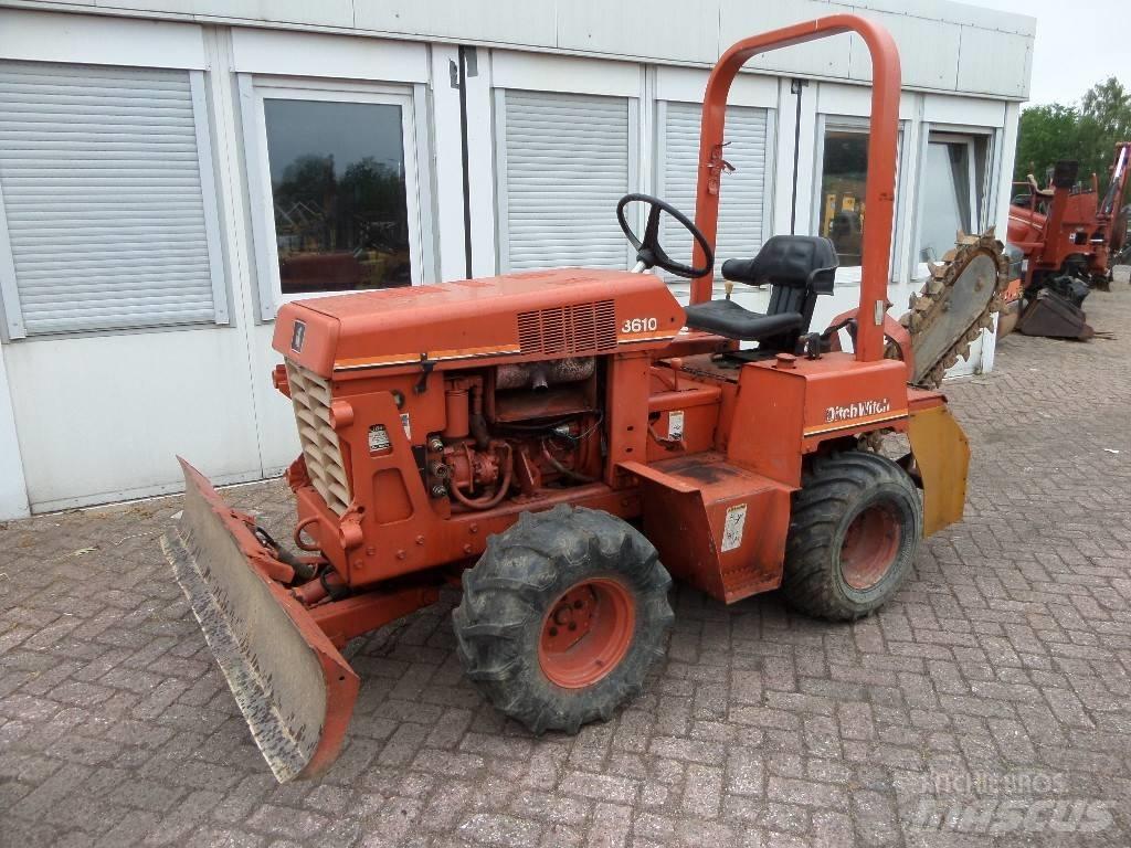 Ditch Witch 3610 DD Канавокопачі