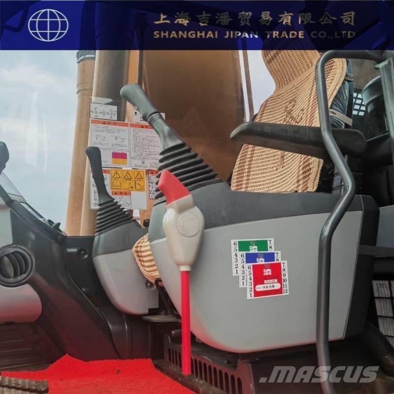 Komatsu PC 240 Гусеничні екскаватори