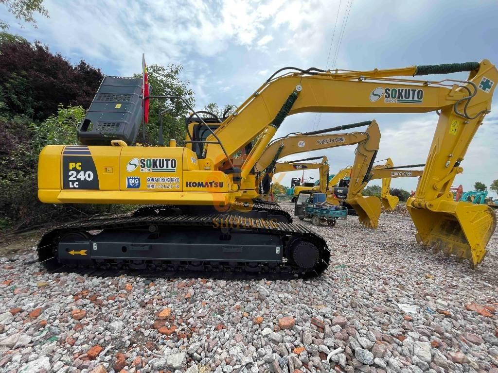 Komatsu PC 240-8 Гусеничні екскаватори