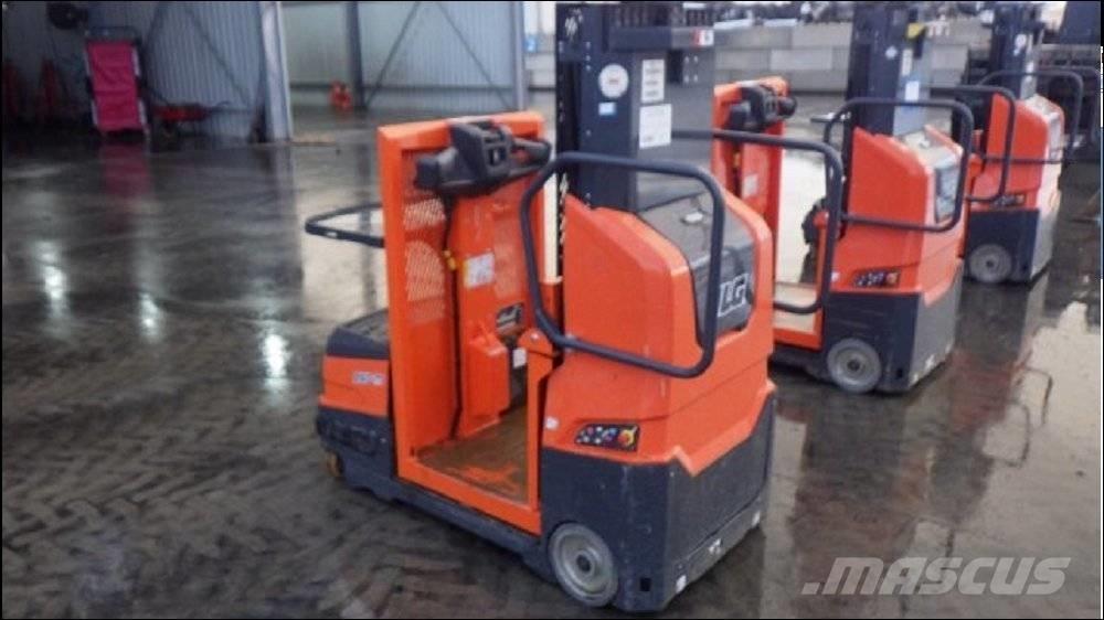 JLG DSP-M Висотні комісіонери