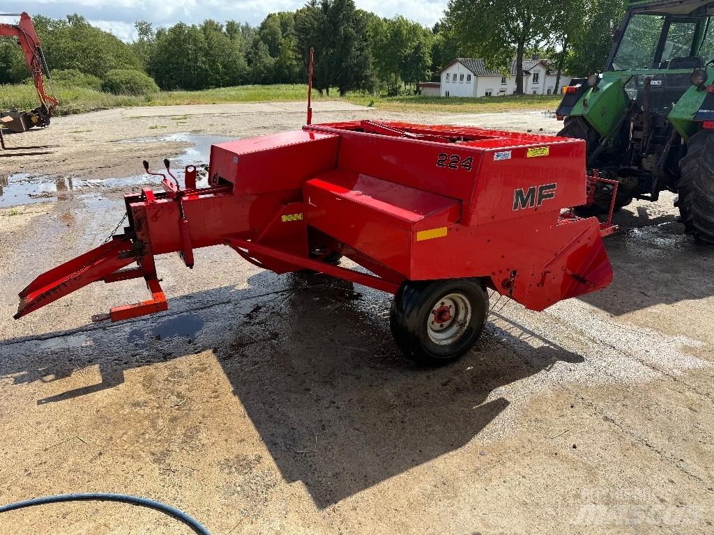 Massey Ferguson 224 Тюкові прес-підбирачі