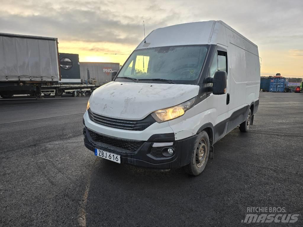 Iveco Daily 35S14 Панельні фургони