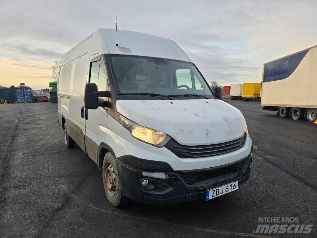 Iveco Daily 35S14 Панельні фургони