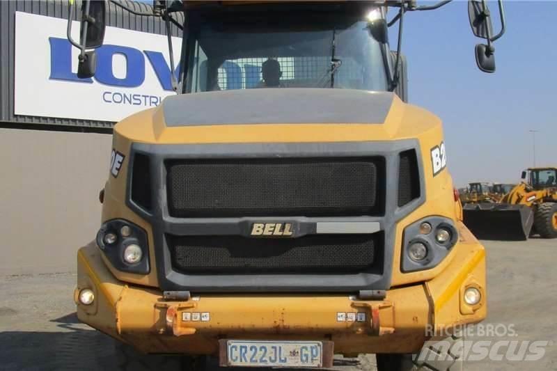 Bell B20E 6X4 Зчленовані самоскиди