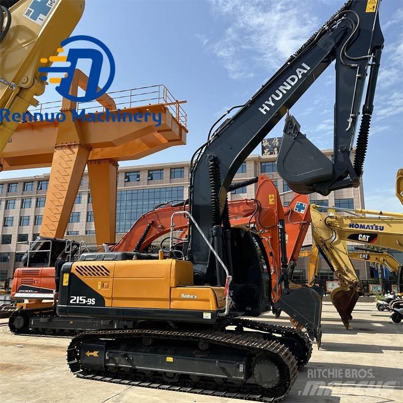 Hyundai 215-9S Гусеничні екскаватори