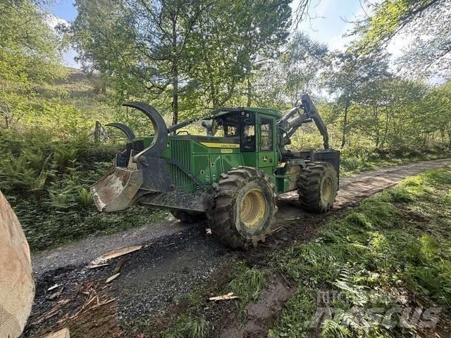 John Deere 640 L Трельовочні трактора