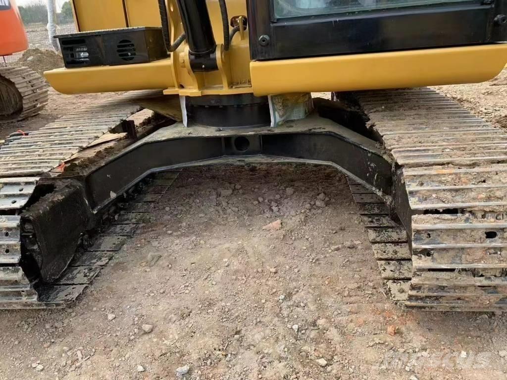 CAT 307 E Гусеничні екскаватори