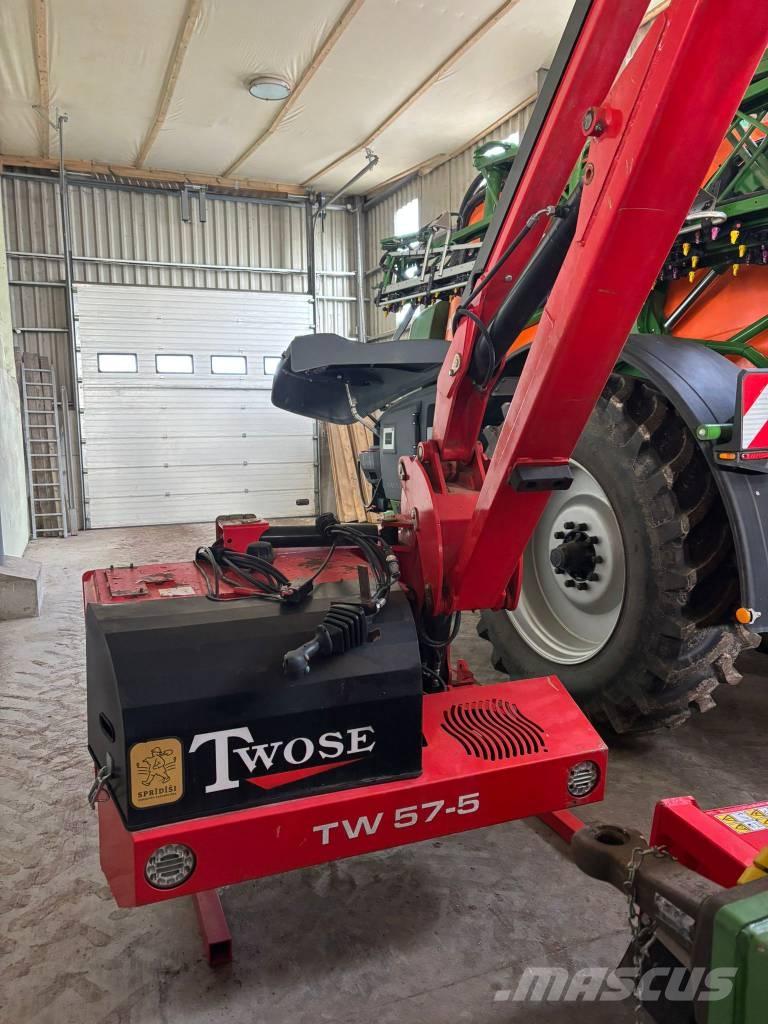 McConnel Twose 57-5 Газонні і лукові косилки