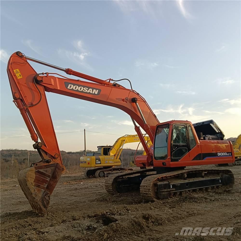 Doosan DH300LC-7 Гусеничні екскаватори