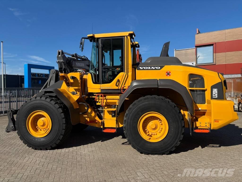 Volvo L 120 H Фронтальні навантажувачі