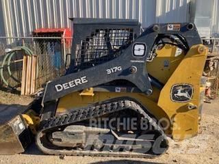 John Deere 317G Міні-навантажувачі