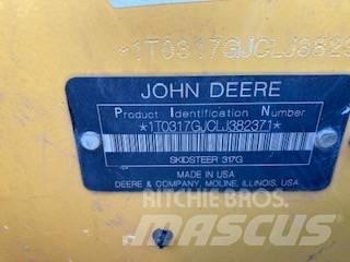 John Deere 317G Міні-навантажувачі