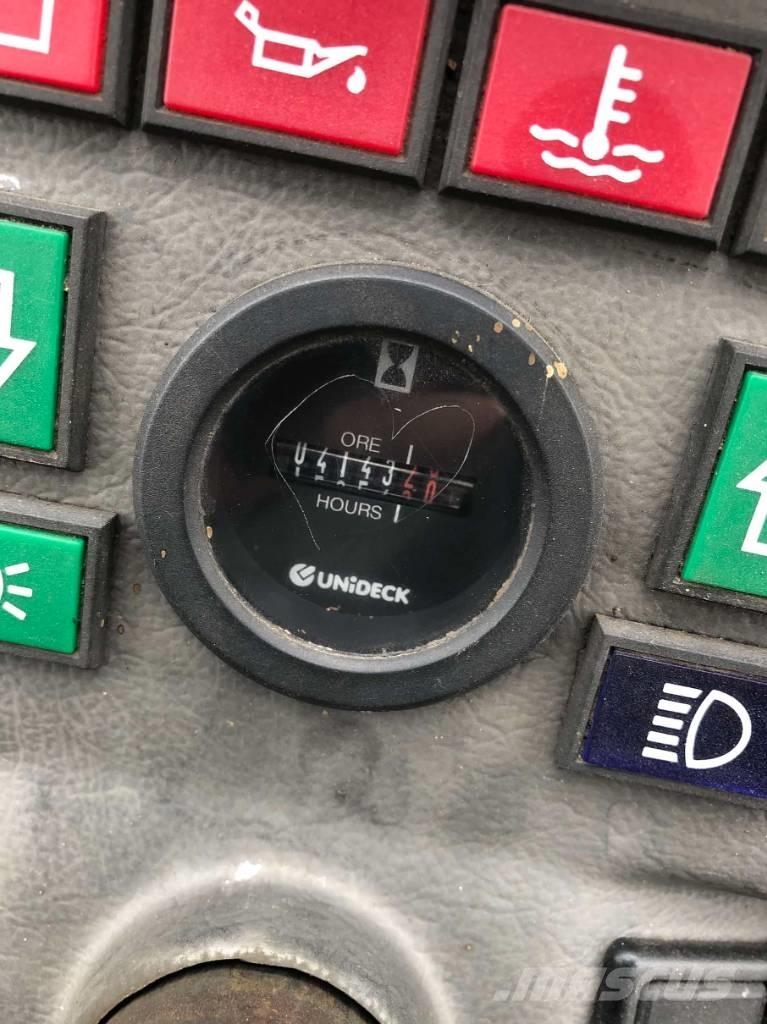 GiANT V 6004 T X-Tra Телескопічний навантажувач