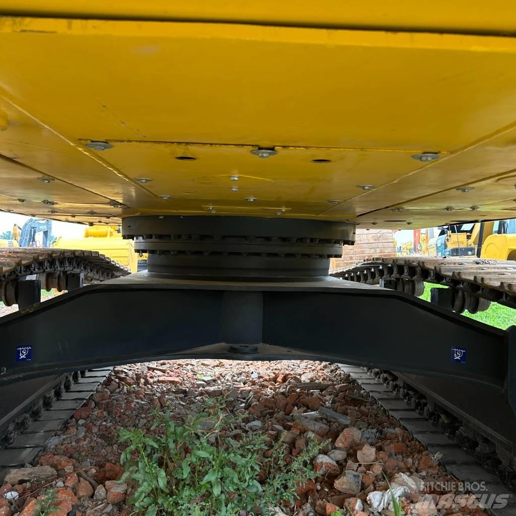 Komatsu 400-7 Гусеничні екскаватори