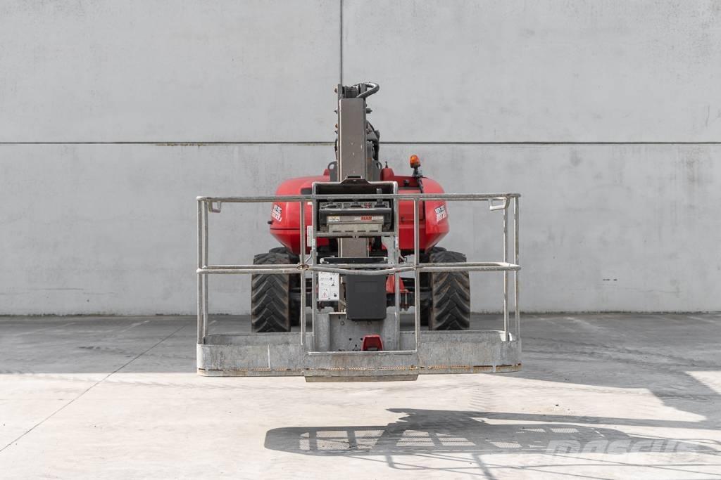 Manitou 200 ATJ Колінчаті підйомники