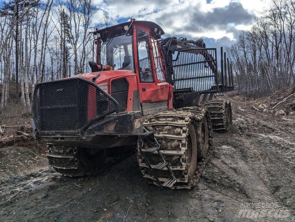 Komatsu 895 Форвардери