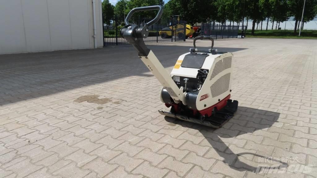 Dynapac DRP 25 D Віброплити та вібротрамбовки