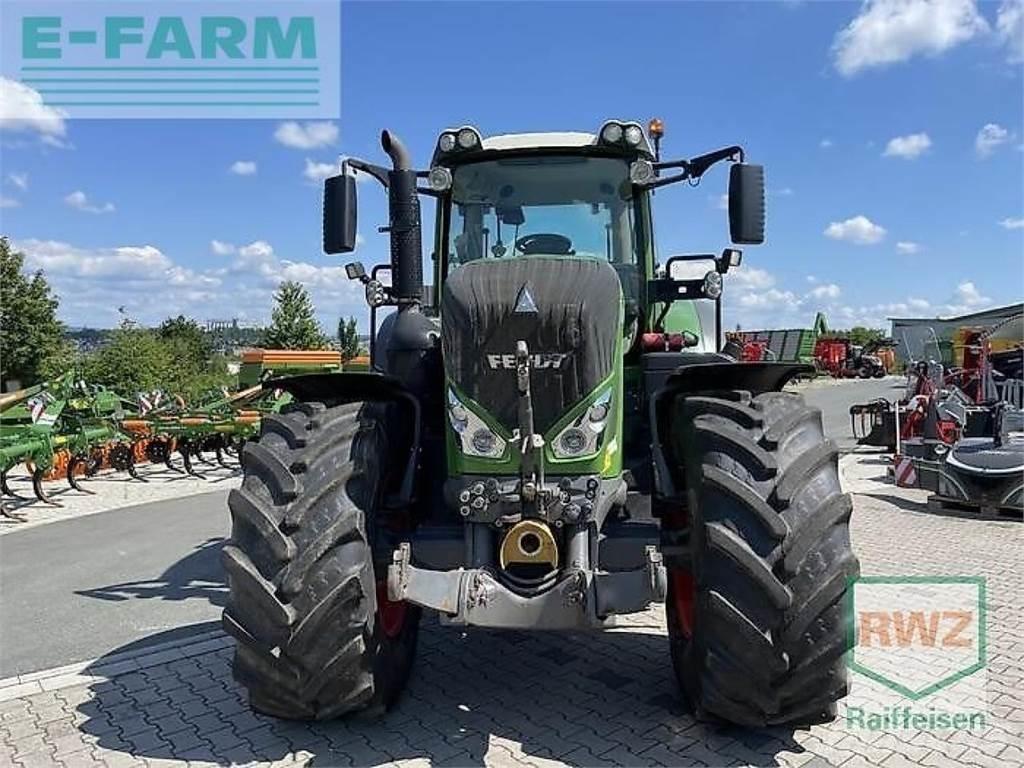Fendt 828 vario s4 Трактори