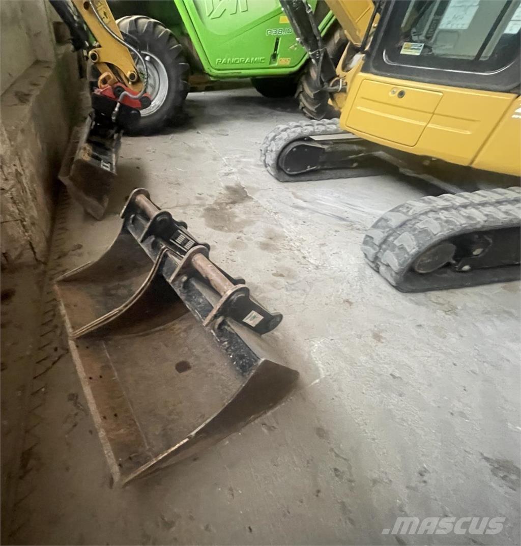 CAT 303.5E Міні-екскаватори < 7т