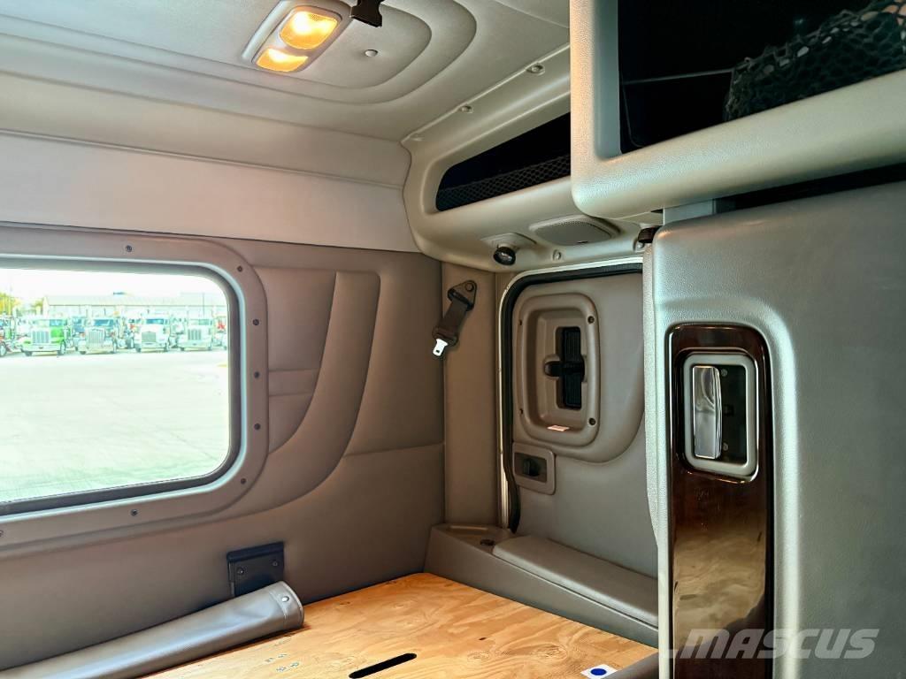 Peterbilt 389 Тягачі